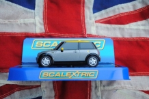 images/productimages/small/Mini Cooper E Electric C3175 ScaleXtric voor.jpg